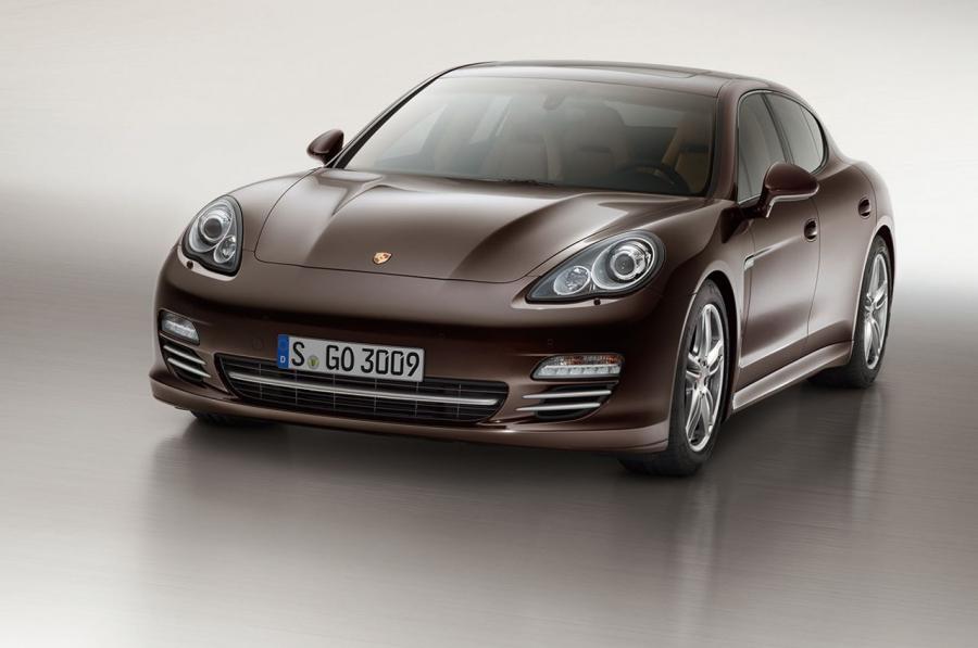  Porsche Panamera Platinum Edition 2012 года  (фото 18 из 27)
